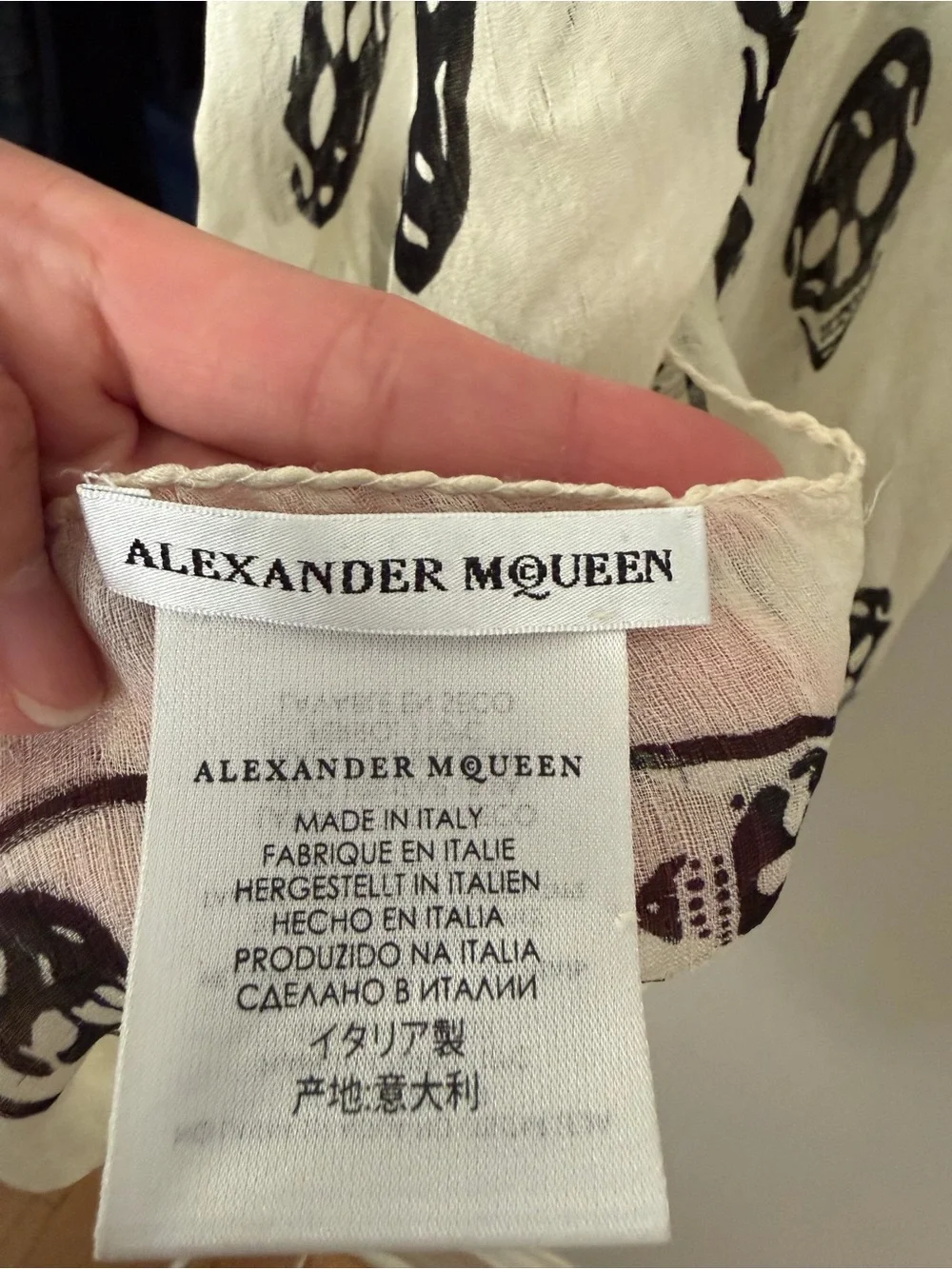 Alexander McQueen Classic Skull Silk Scarf